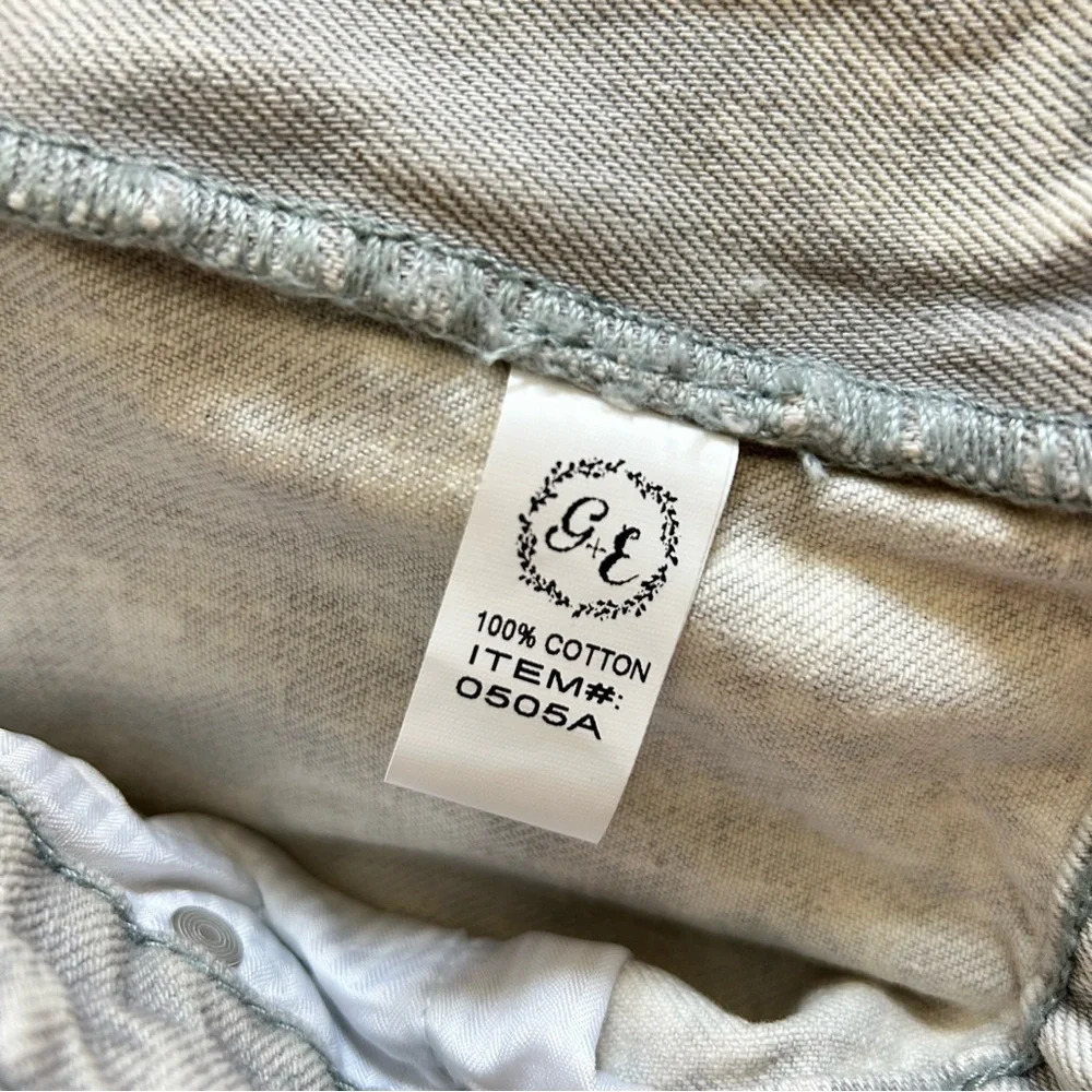 NWT Grace & Emma Straight Leg Distressed Stone Wash Jean Size 18 Gray White - Picture 7 of 13